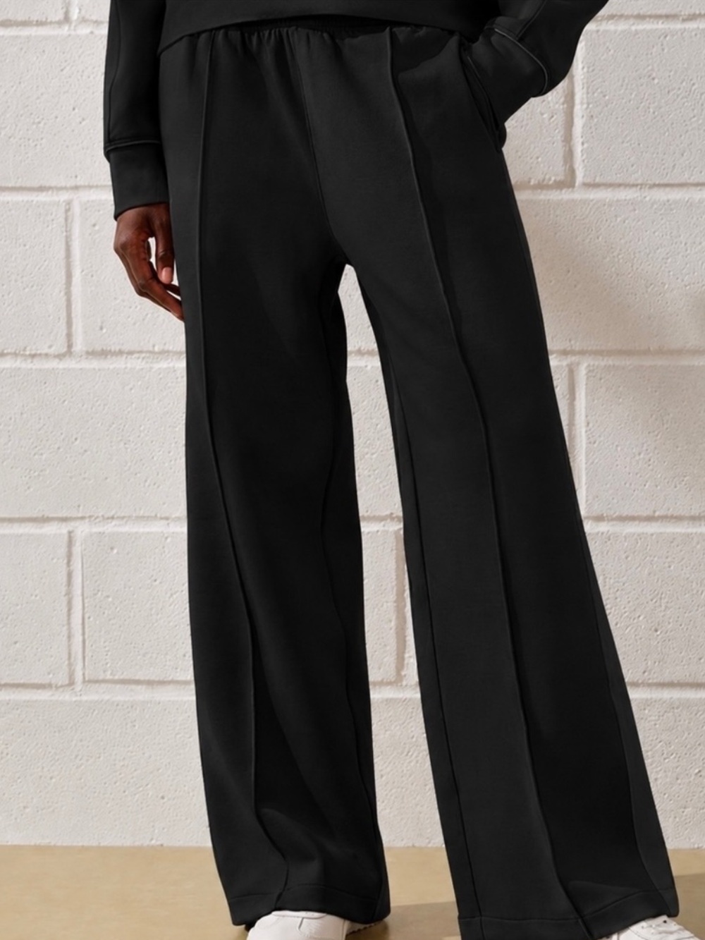 Abercrombie YPB neoKNIT Wide Leg Sweatpants Size M